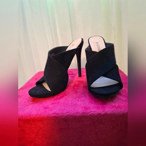 Stiletto sandal,  size 7.5 us, NWOT, never worn. - Picture 2 of 4